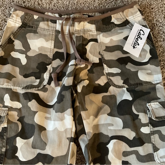 NWT Cabela’s Casuals, Brown Camo, Women’s Sz 8R - Picture 4 of 12